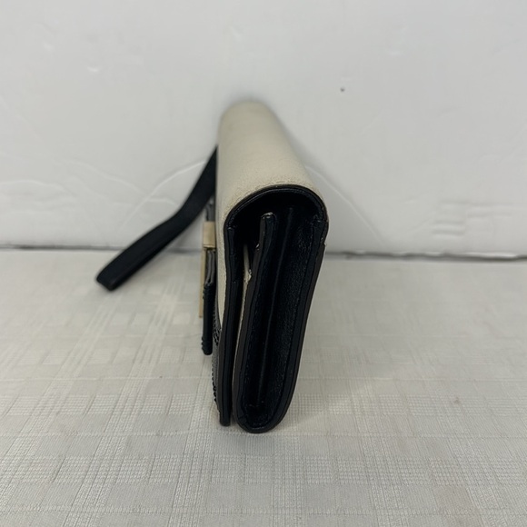 Kate spade full sized wallet in color block. - Picture 2 of 9